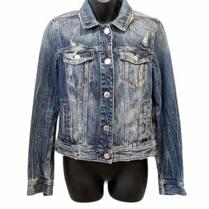 AMERICAN Eagle women’s distressed jean jacket Small
